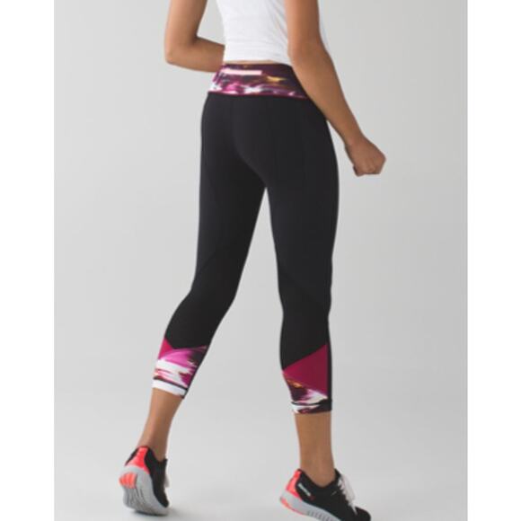 Lululemon Womens Pace Rival Crop Leggings Black Berry Rumble Multi Luxtreme 6 - Picture 1 of 10